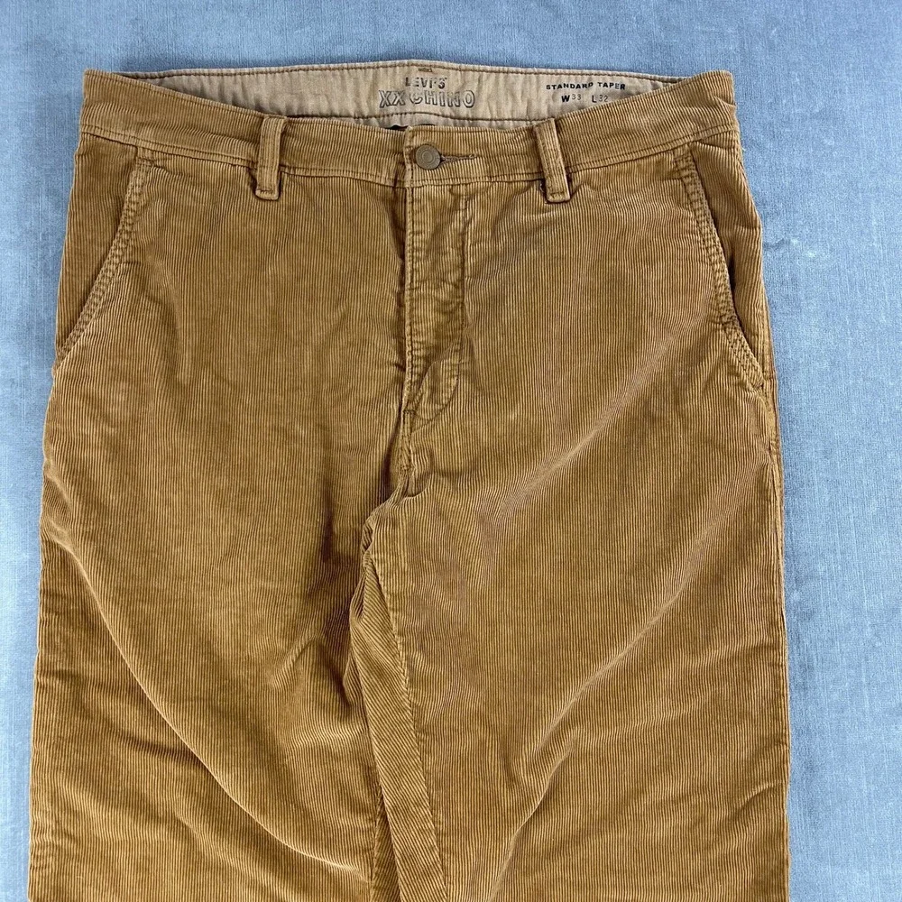 Levi's Men 33x32 Tan XX Chino Corduroy Standard Taper Pants